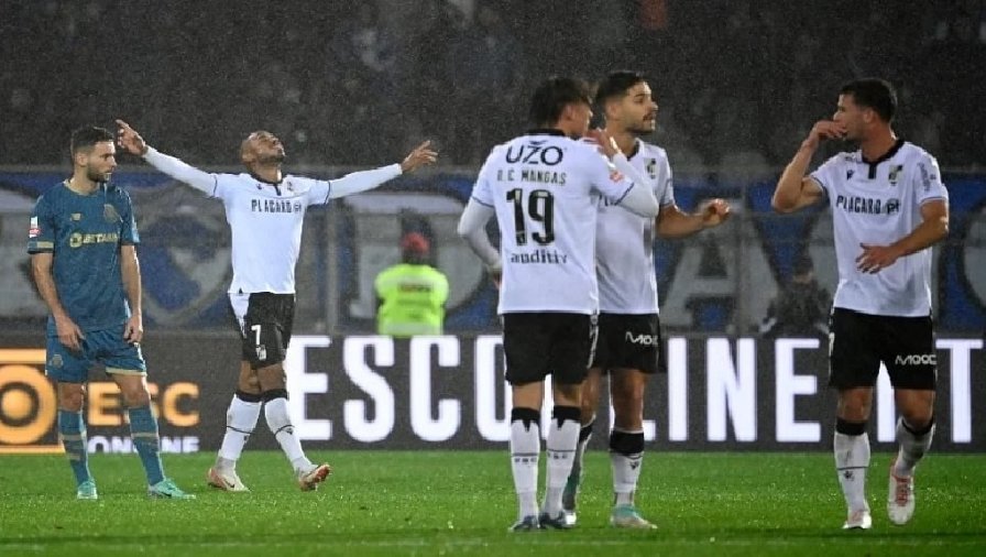 Vitoria Guimaraes cùng Penafiel
