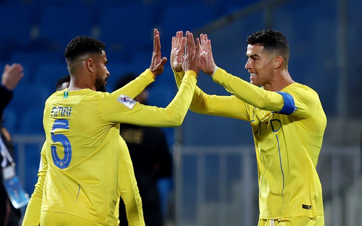 Al Nassr cùng Al Fayha