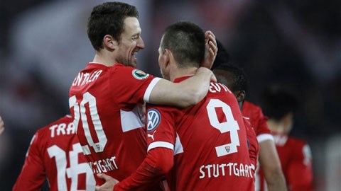 Stuttgart với Cologne