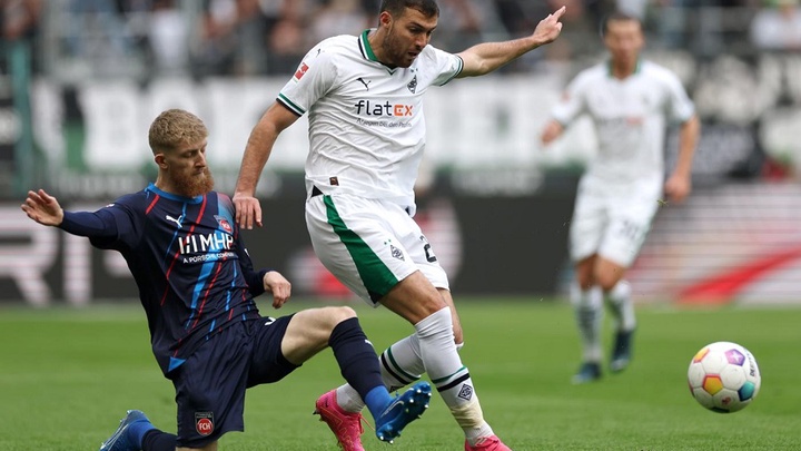 Heidenheim cùng Monchengladbach