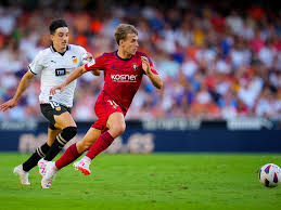 Osasuna với Valencia