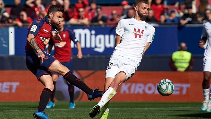Granada với Osasuna