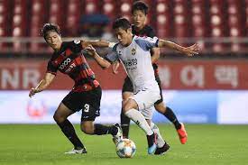 Pohang Steelers cùng Jeonbuk